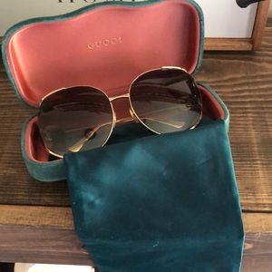 Women’s Gucci Sunglasses